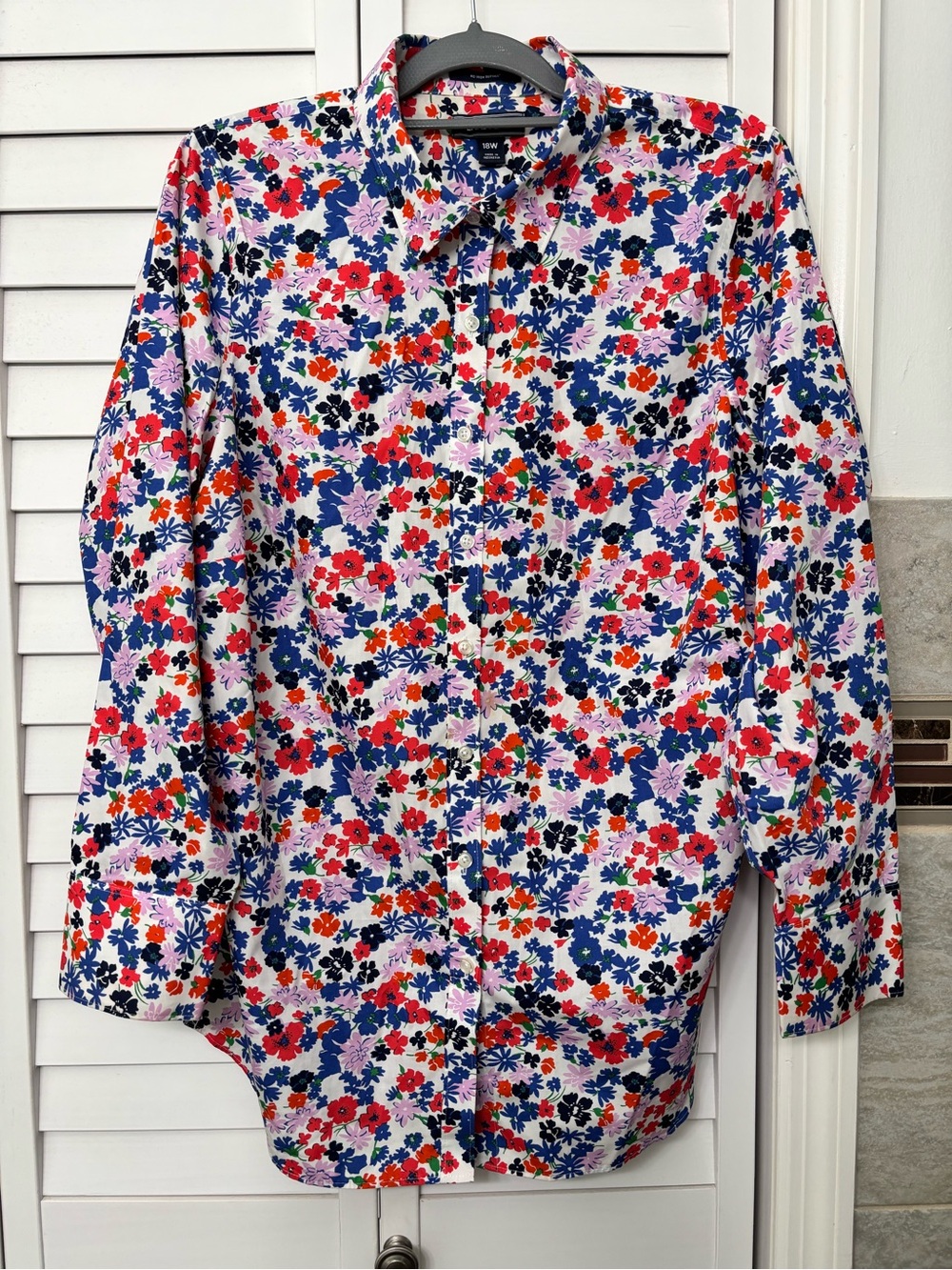 Lands' End Women's Floral Button-Down Shirt — White, Blue, Red, Purple